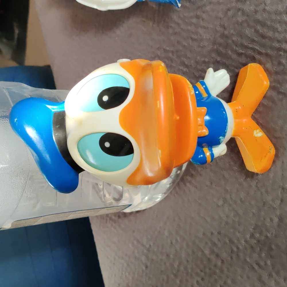 Vintage Donald Duck Disney Pull String Toy